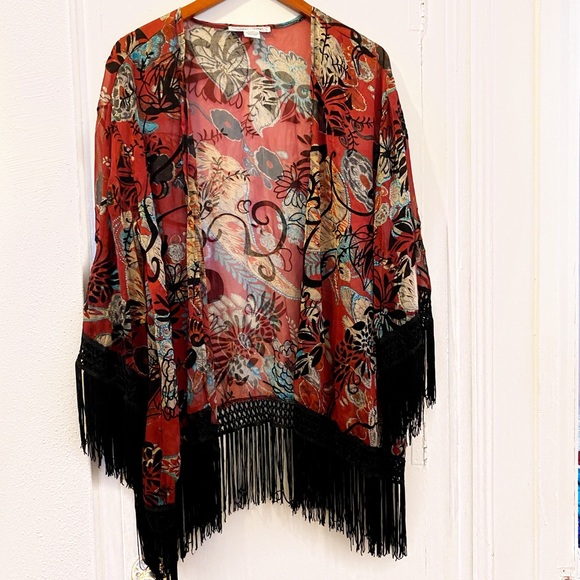 Sans Souci Tops - NWOT Sans souci fringe cover up